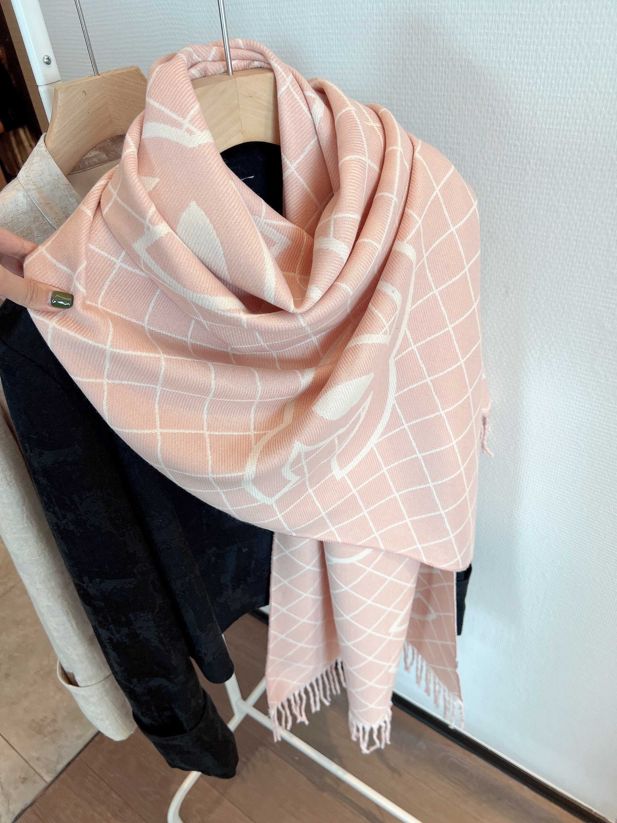 20028 Chanel scarf $27 gallery