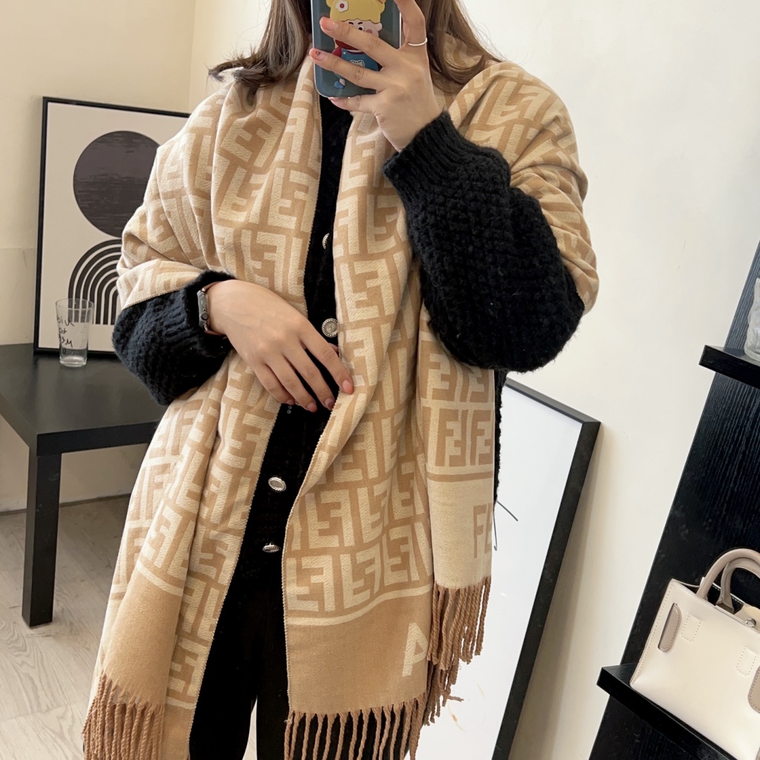 20030 scarf Fendi  $27 gallery