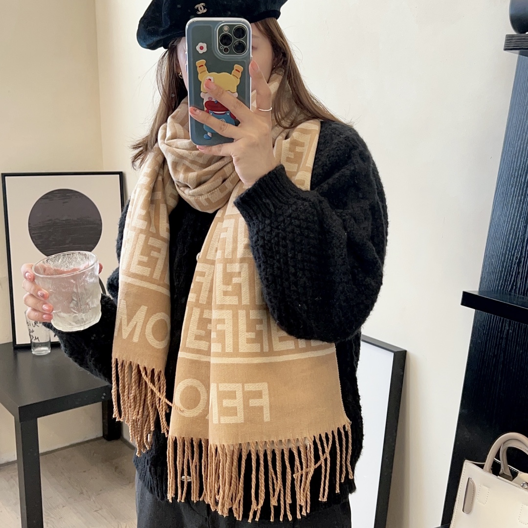 20030 scarf Fendi  $27 gallery