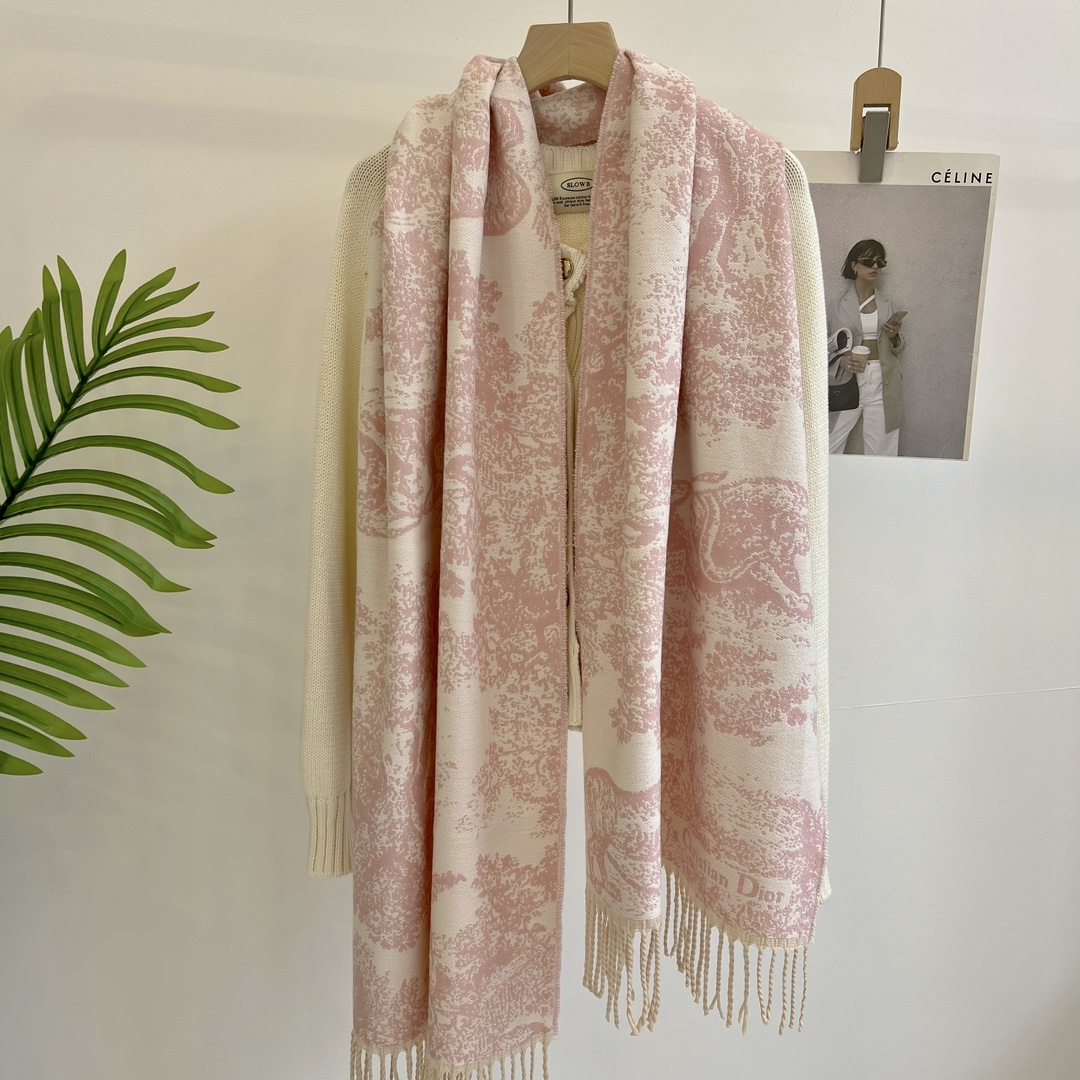 20031 scarf DIOR  $27 gallery