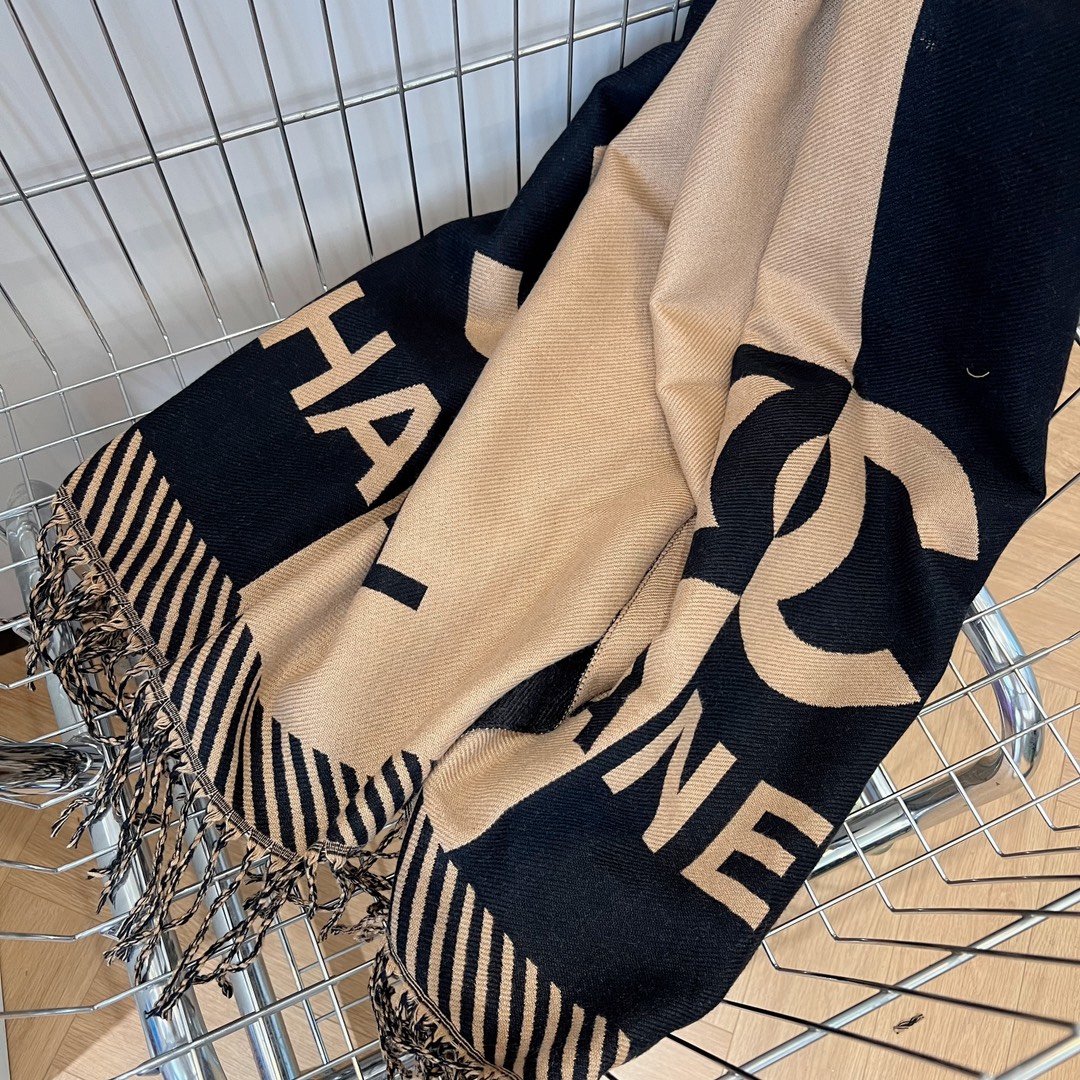 20034 Chanel scarf $27 gallery