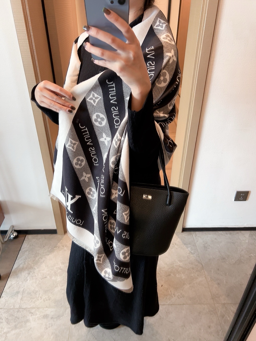 20035 scarf LV $27 gallery