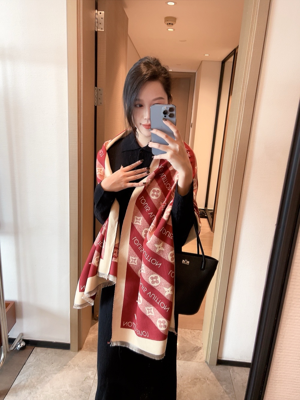 20035 scarf LV $27 gallery