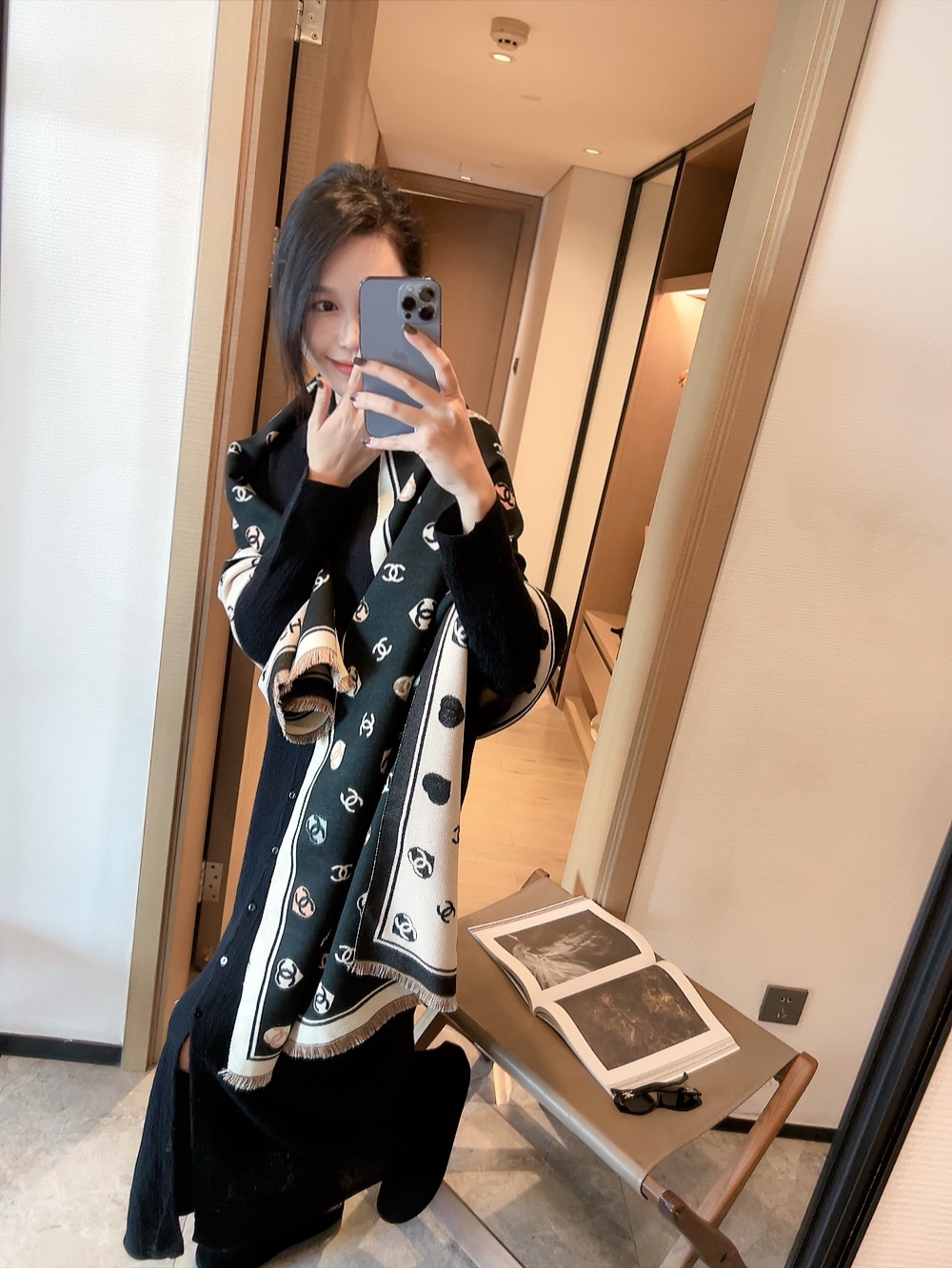 20036 Chanel scarf $27 gallery