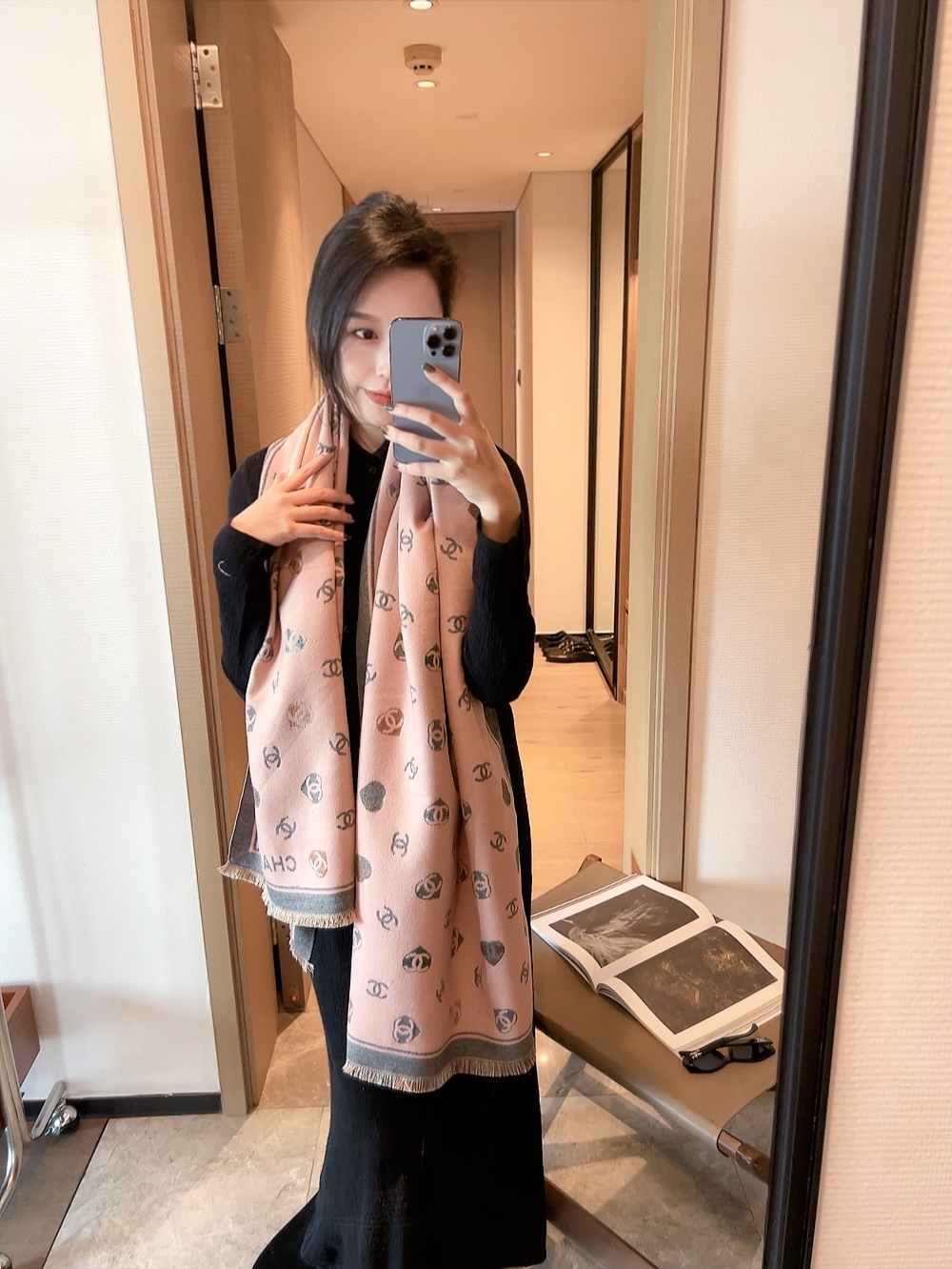 20036 Chanel scarf $27 gallery