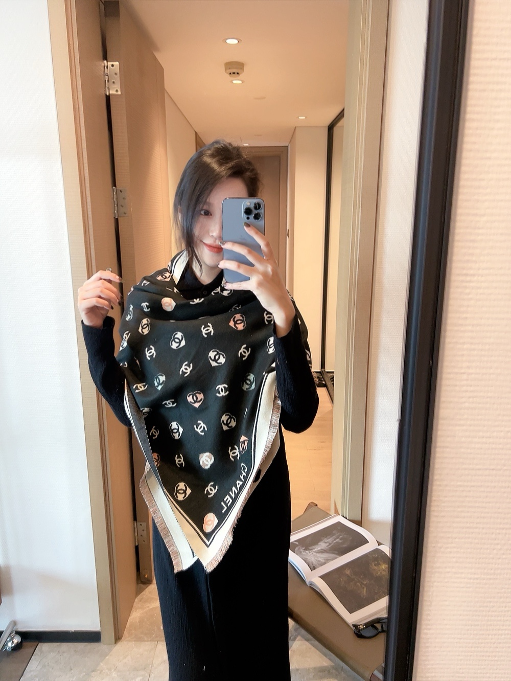 20036 Chanel scarf $27 gallery