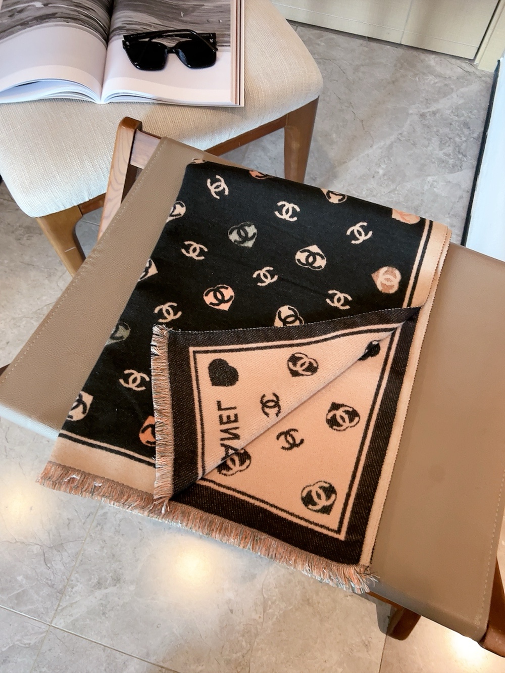 20036 Chanel scarf $27 gallery