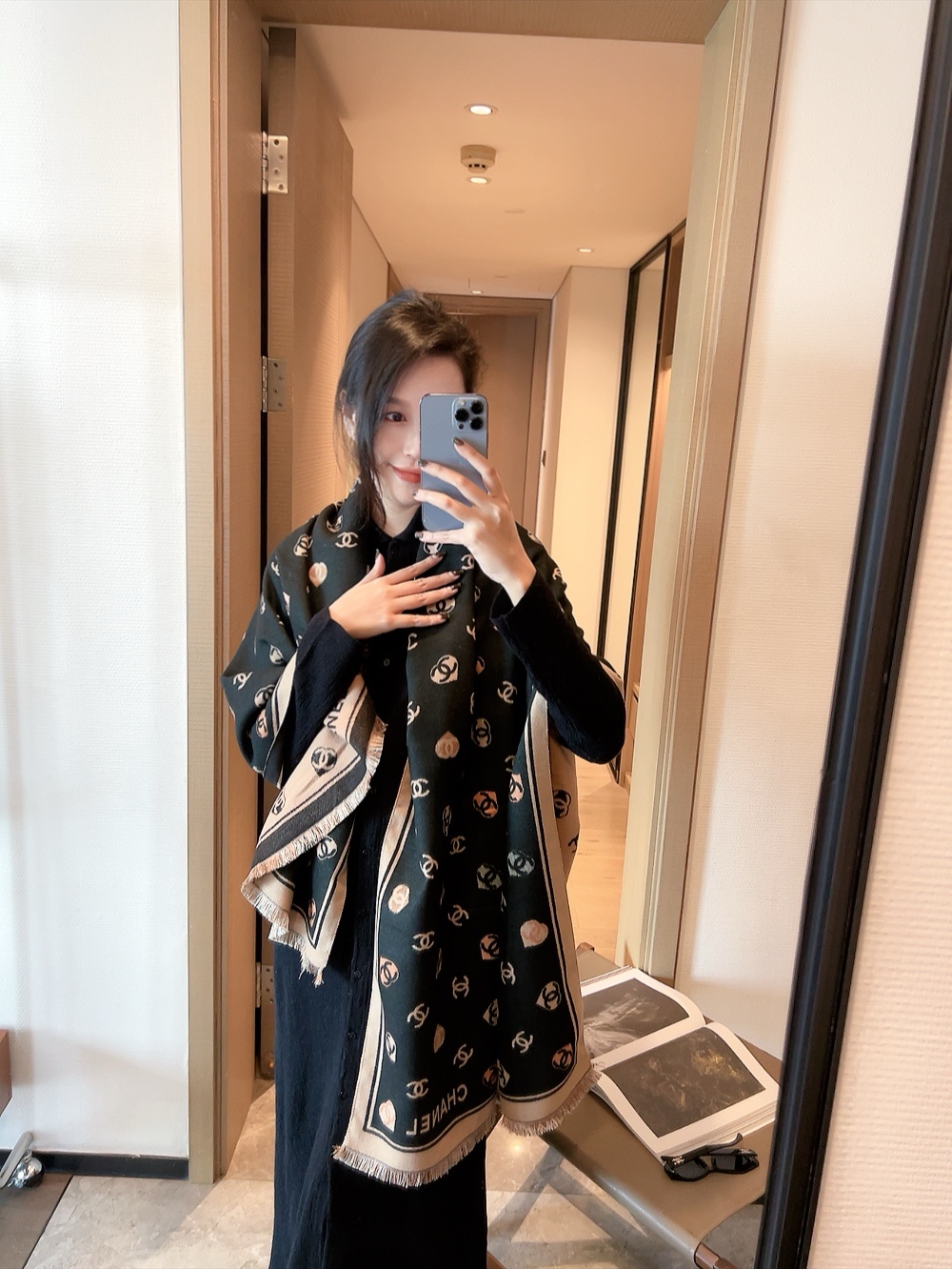 20036 Chanel scarf $27 gallery