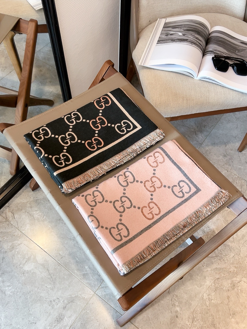 20038 Chanel $27 gallery