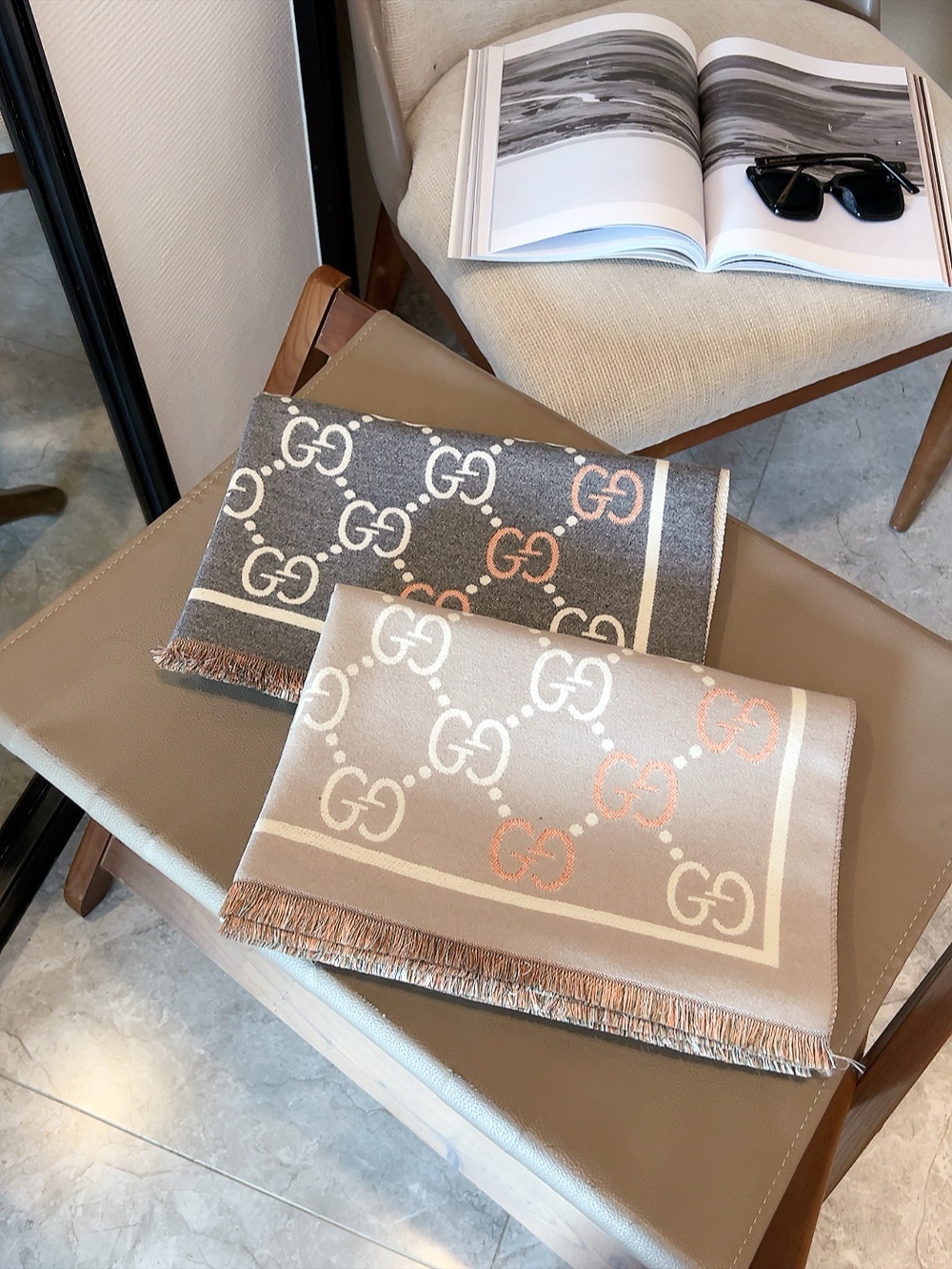 20038 Chanel $27 gallery