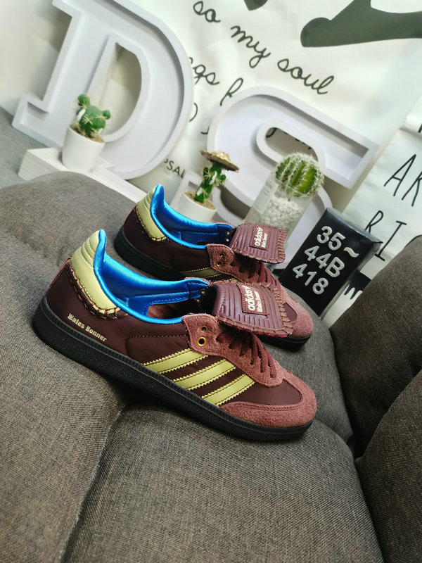 239  $65 Original WB Samba NUBUCK gallery