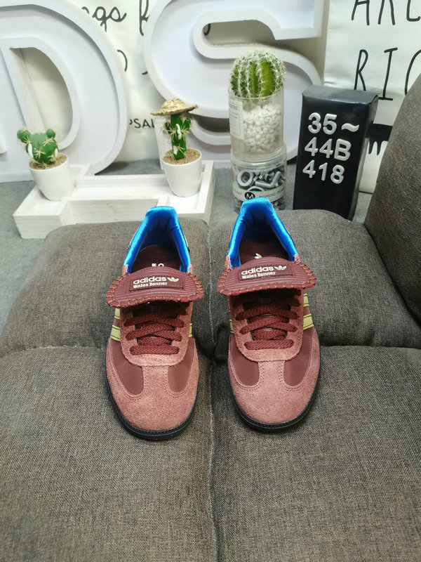 239  $65 Original WB Samba NUBUCK gallery