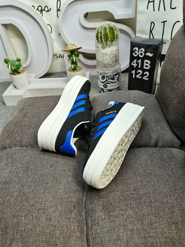 241  Adidas  $68 gallery