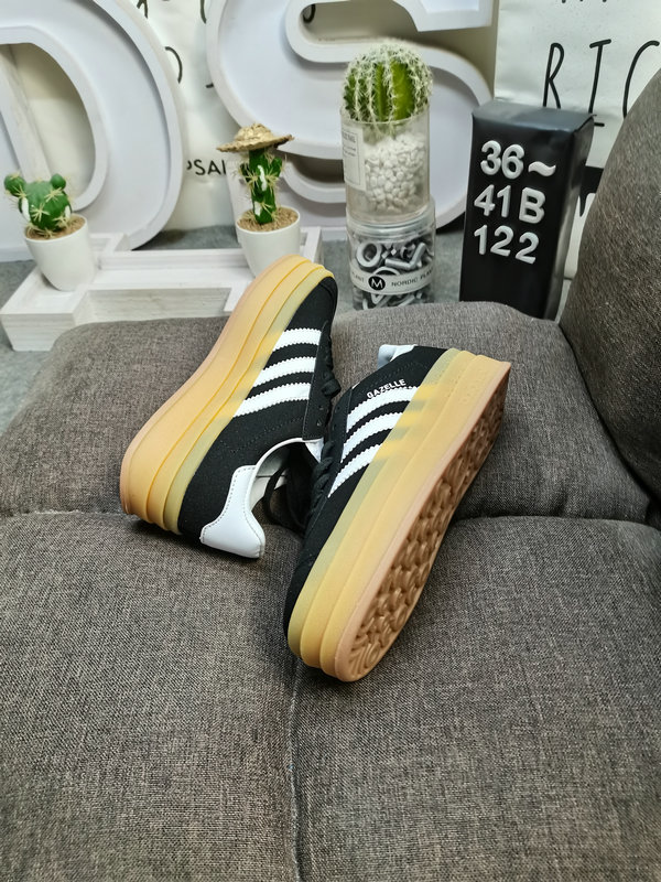 241  Adidas  $68 gallery