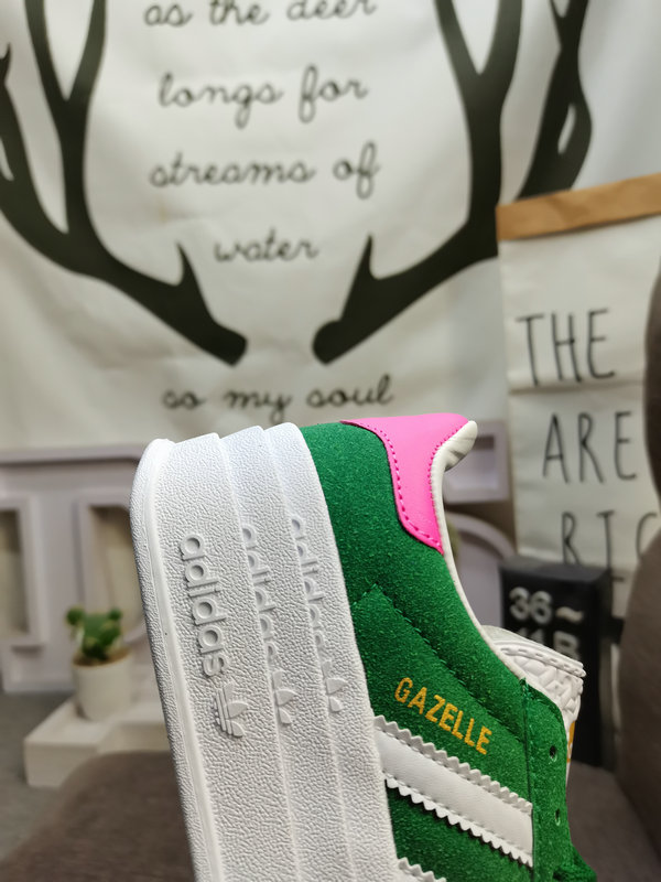 241  Adidas  $68 gallery