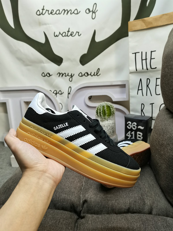 241  Adidas  $68 gallery