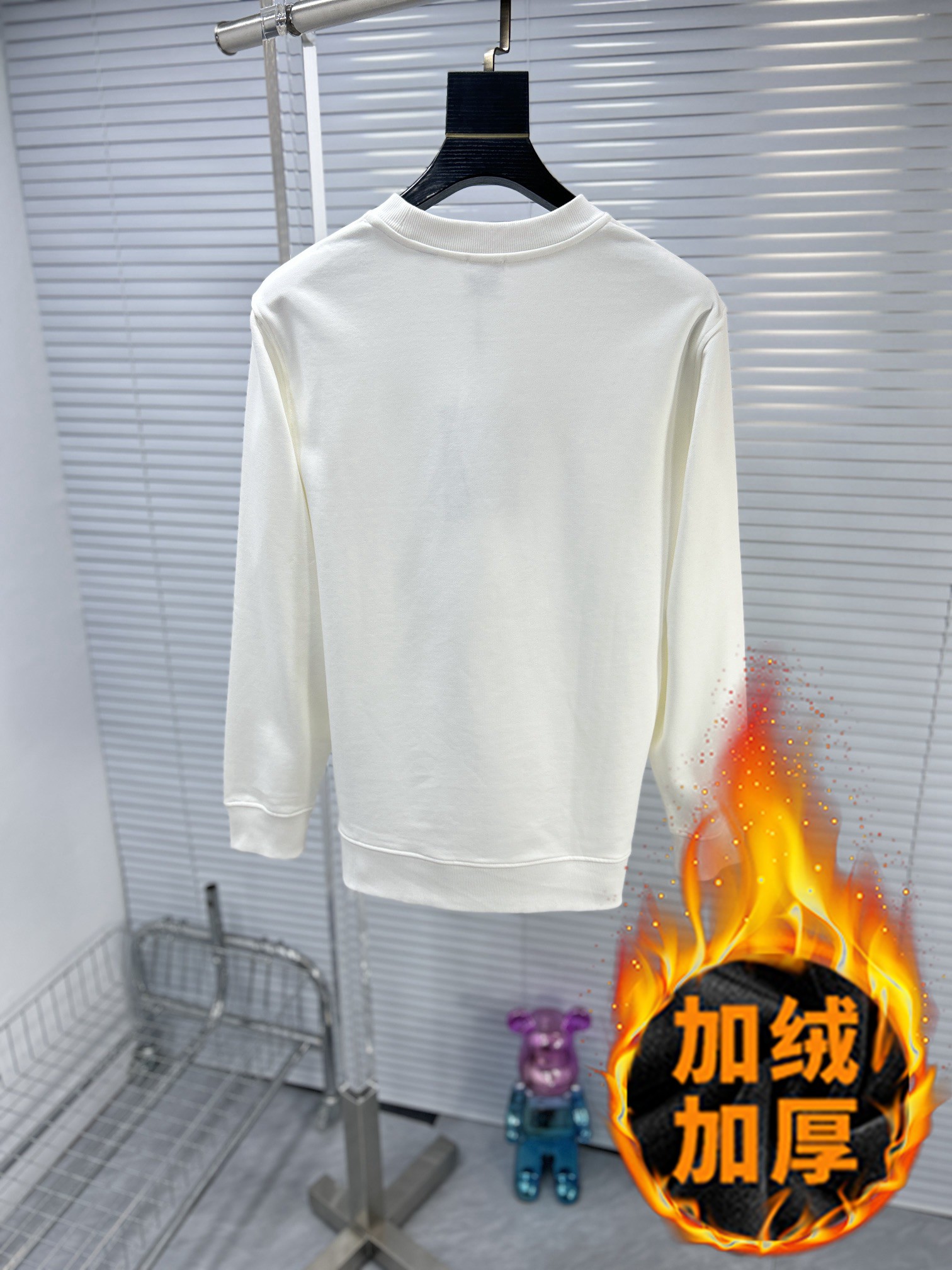 251 Burberry $44 gallery