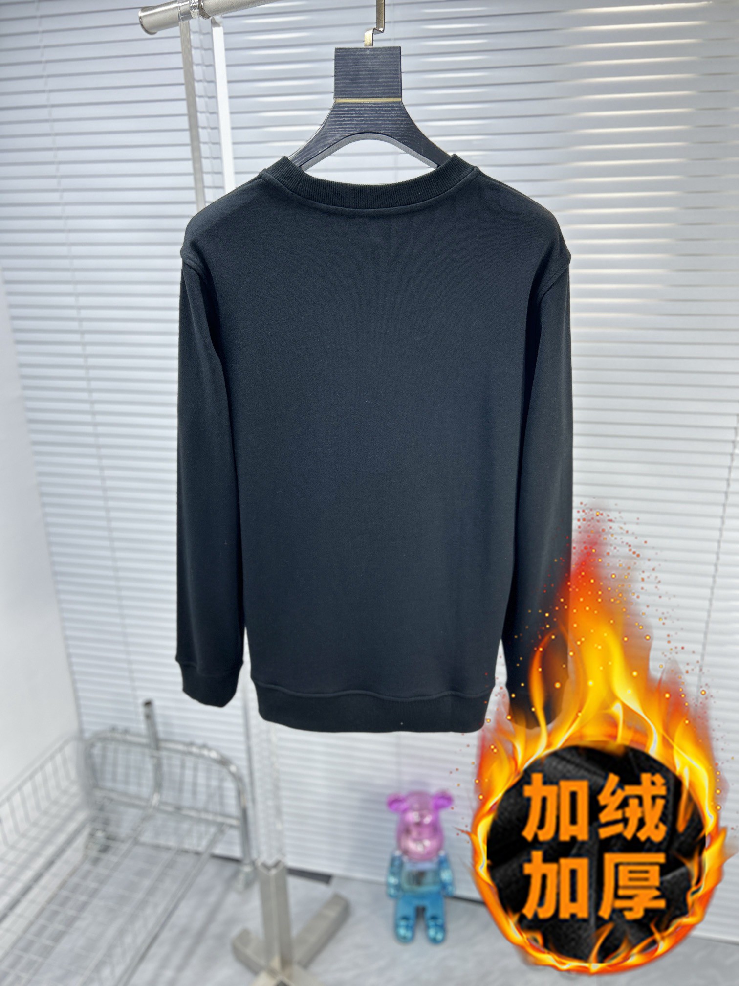 251 Burberry $44 gallery