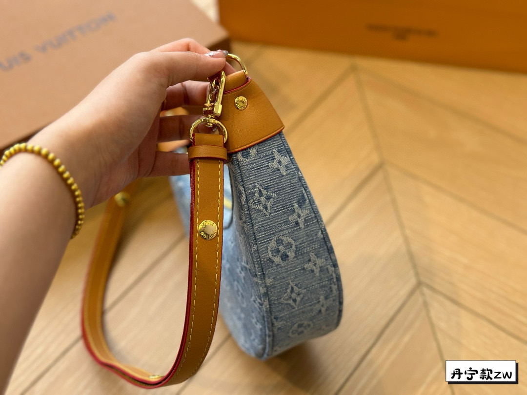 270 LV $70 gallery