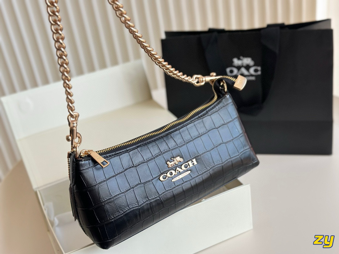 272 Coach $65 gallery