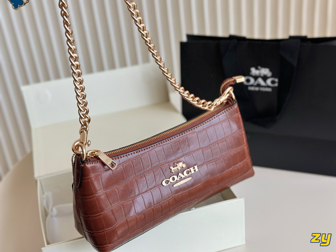 272 Coach $65 gallery