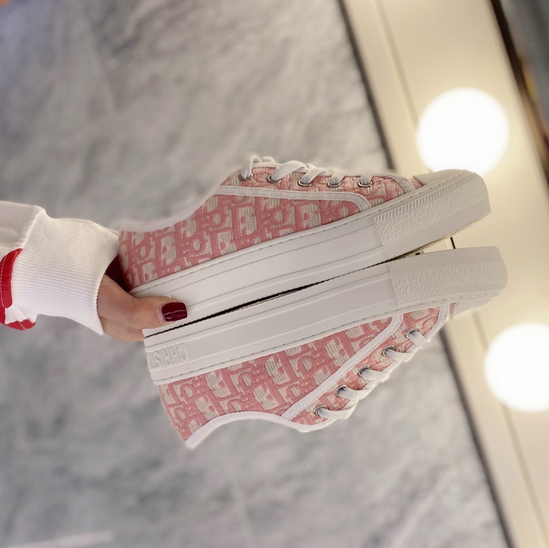 2893 $60 gallery
