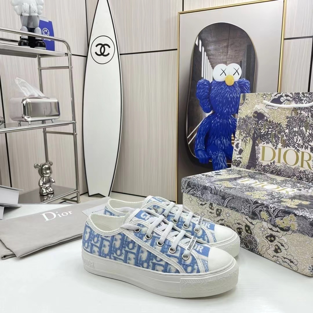 2893 $60 gallery