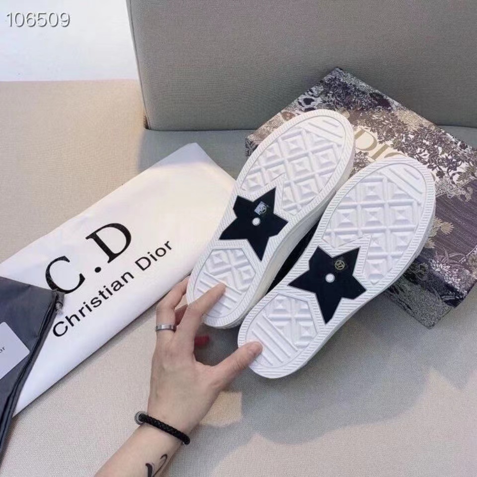 2893 $60 gallery