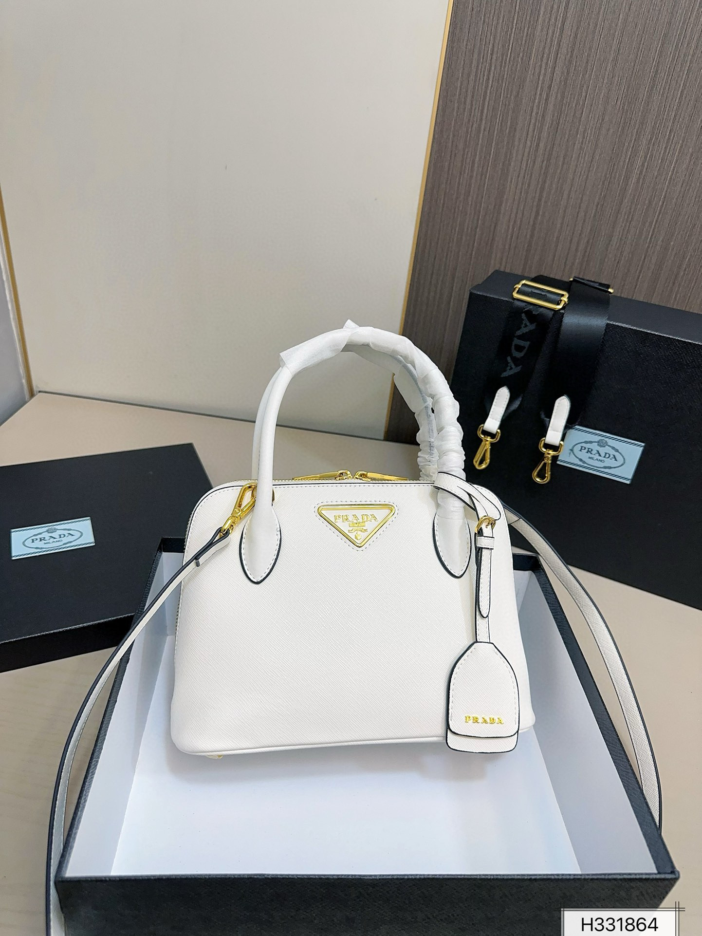 2900 $75 Prada Shell Pack gallery