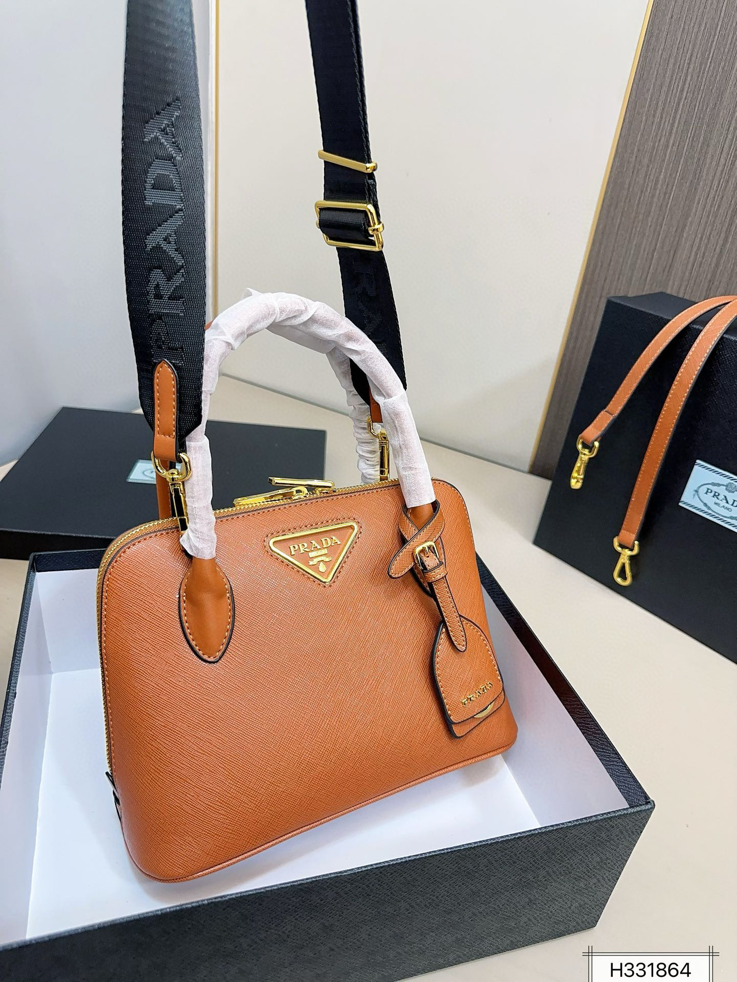 2900 $75 Prada Shell Pack gallery