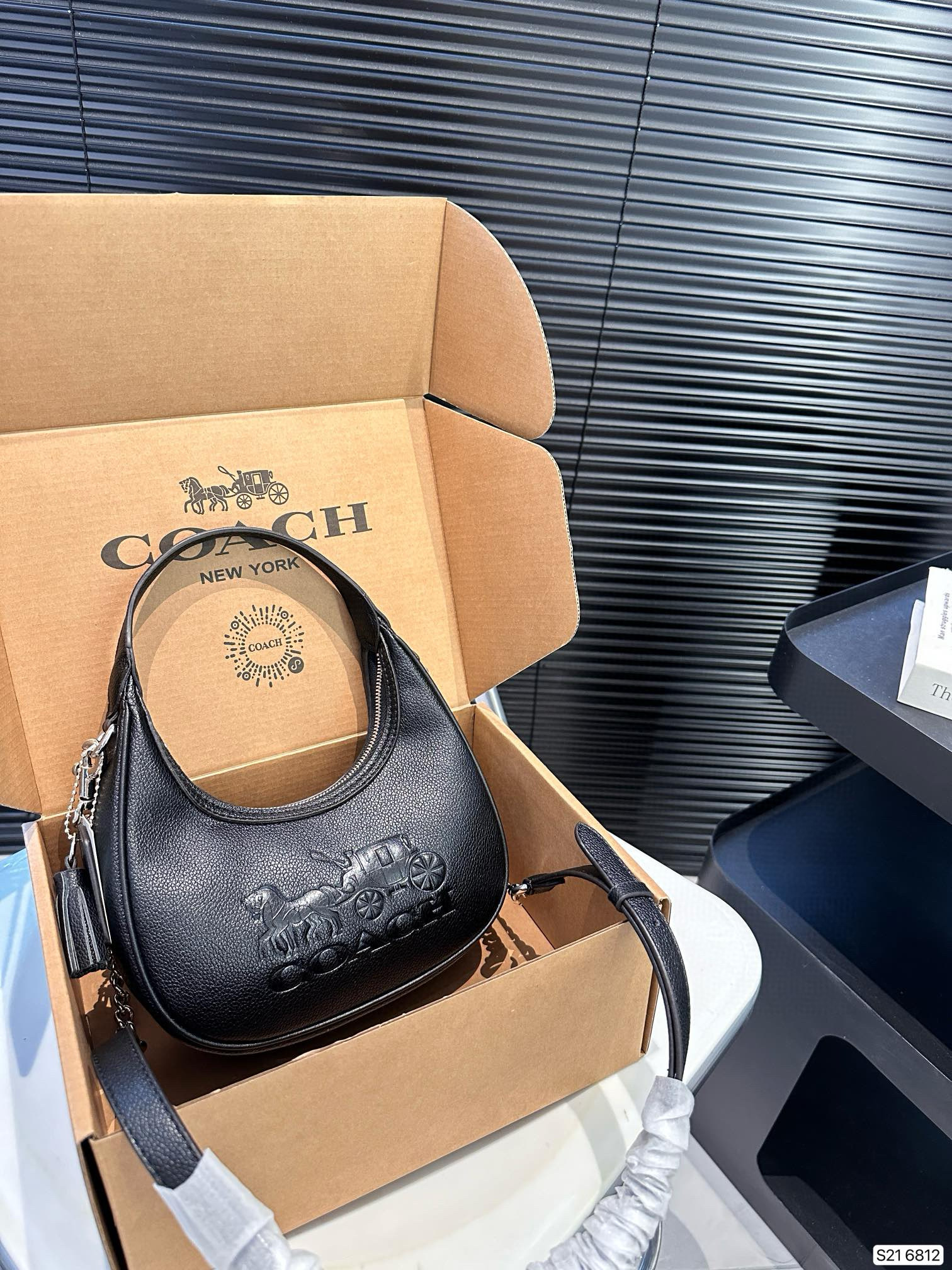 2906 $70 Coach Coach's new products gallery