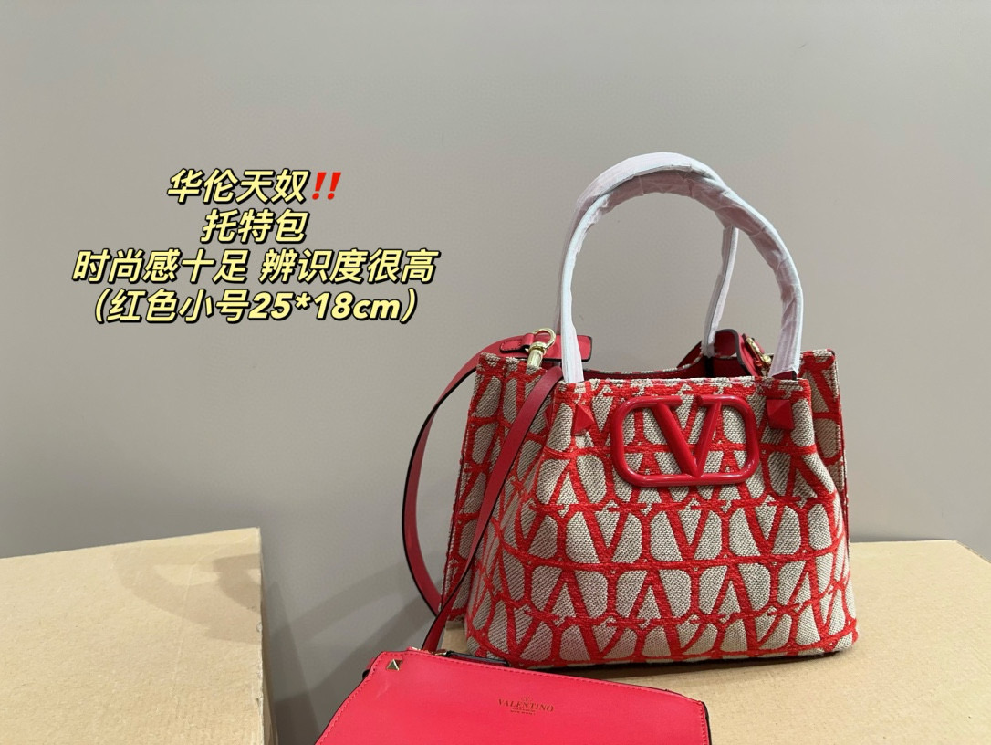 2907 $75 Valentino Tote Bag gallery