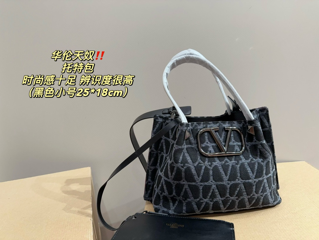 2907 $75 Valentino Tote Bag gallery