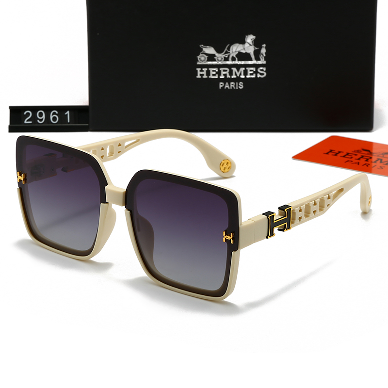 2921 $28 Herm è s/Non polarized gallery