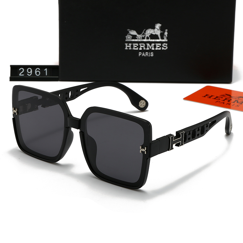 2921 $28 Herm è s/Non polarized gallery