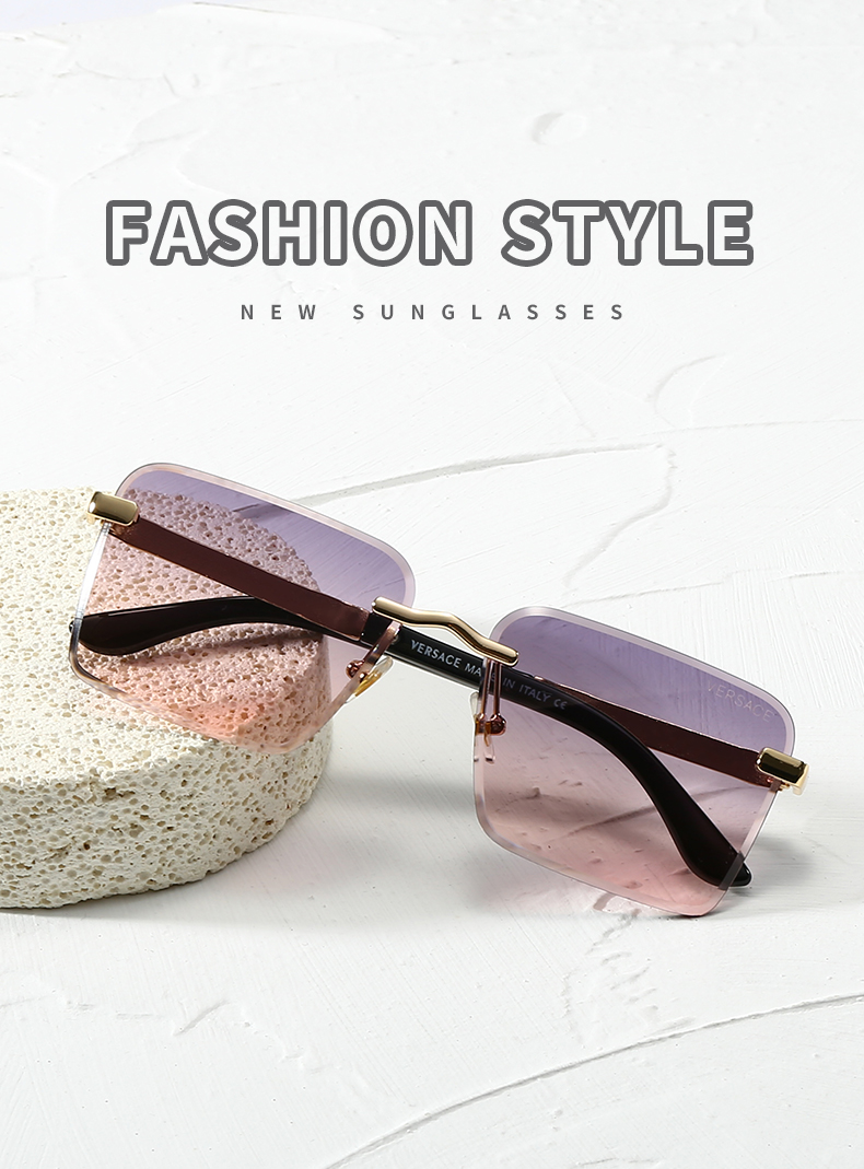 2922 $28 Versace/Non polarized gallery