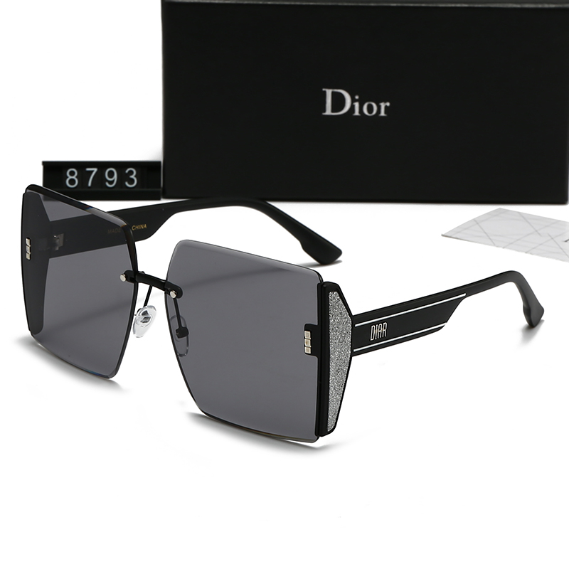 2927 $25Dior/unpolarized light gallery