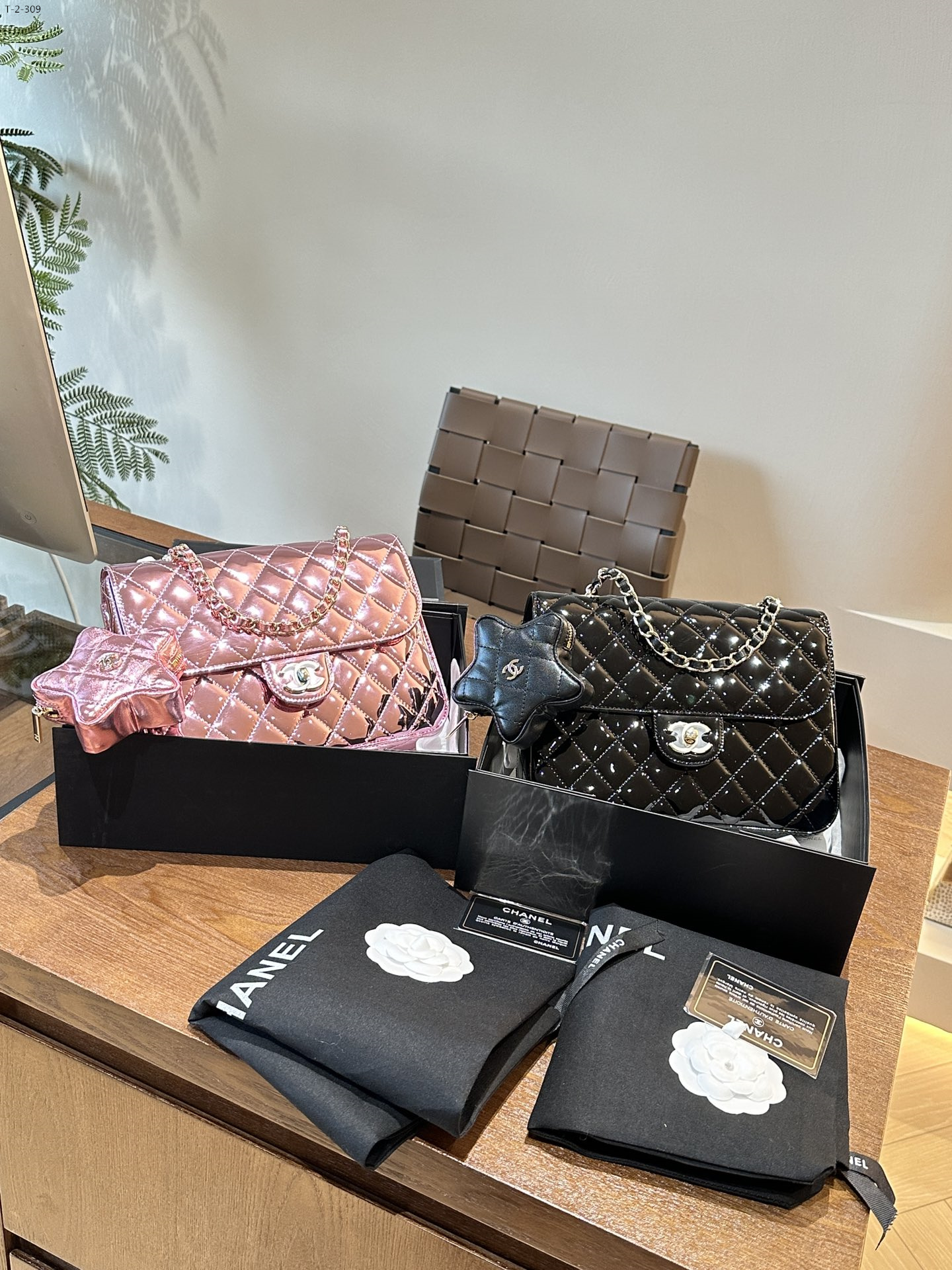 2943  Chanel   $75 gallery