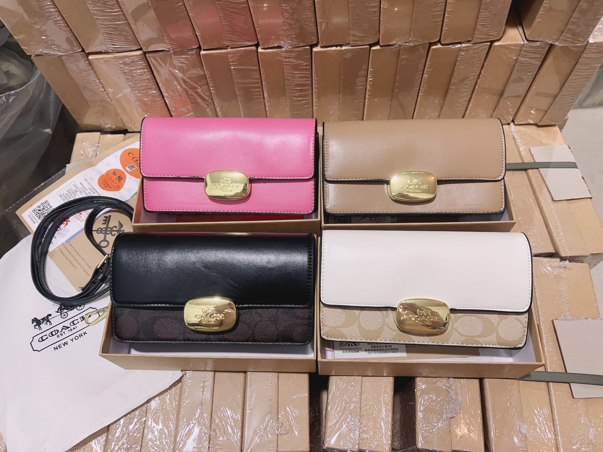 3702 Coach$33 gallery