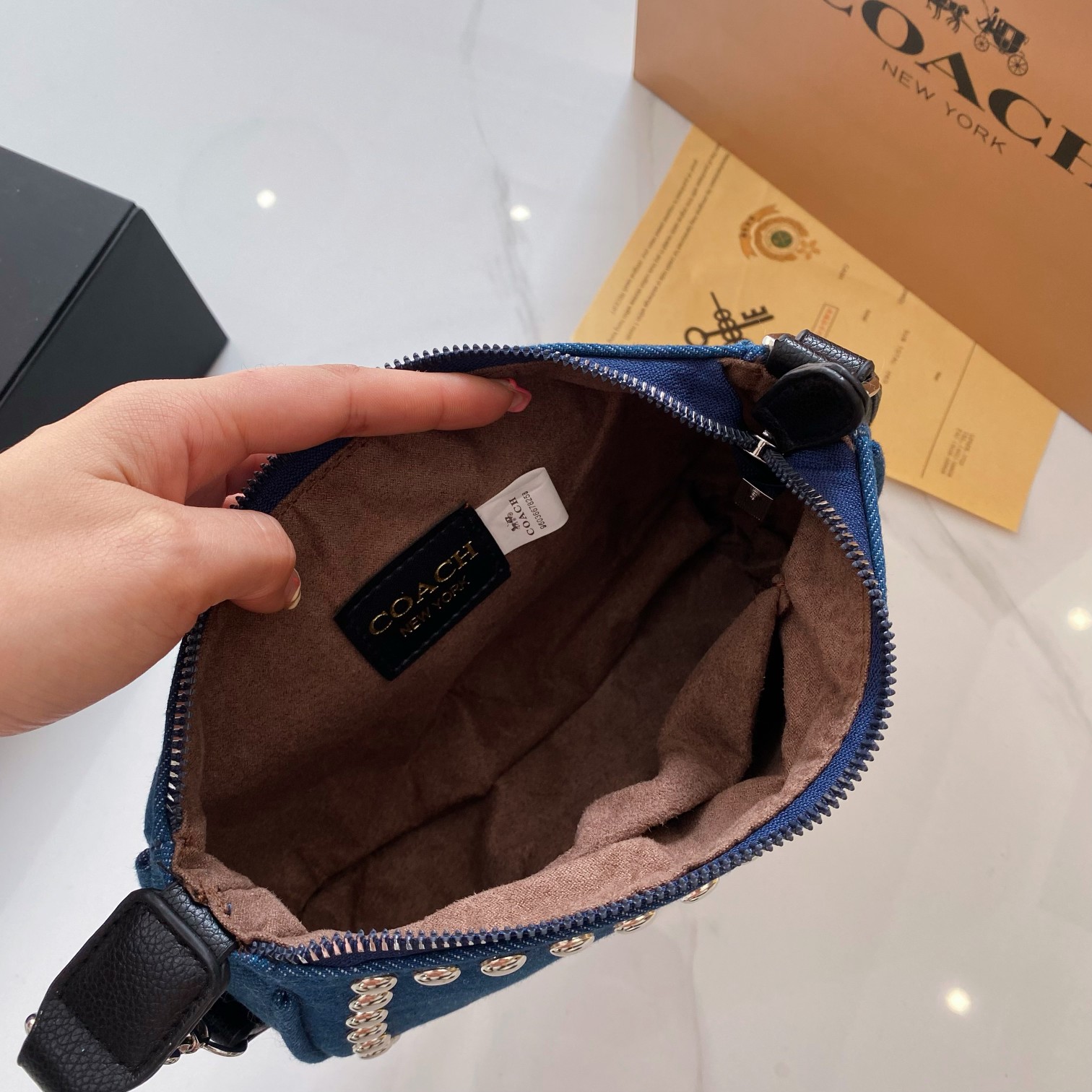 3705 Coach$30 gallery