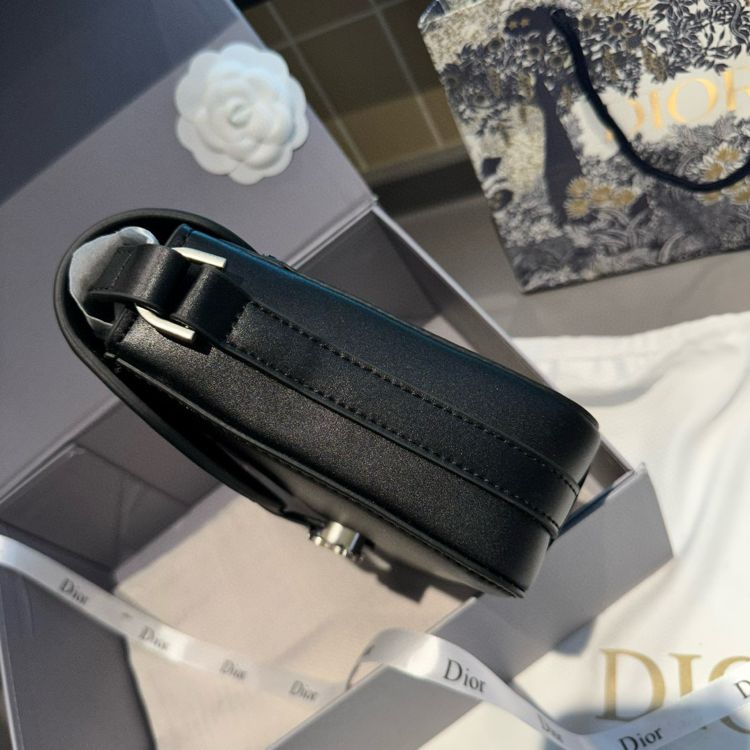3734 Dior Postman Bag $66 gallery