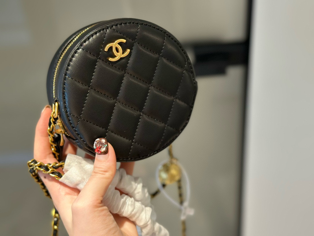 3738 Chanel Little Golden Ball Round Bag $68 gallery