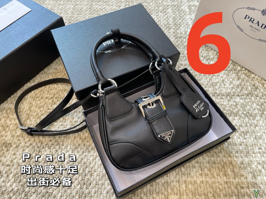 3746 Prada handbag $65 gallery