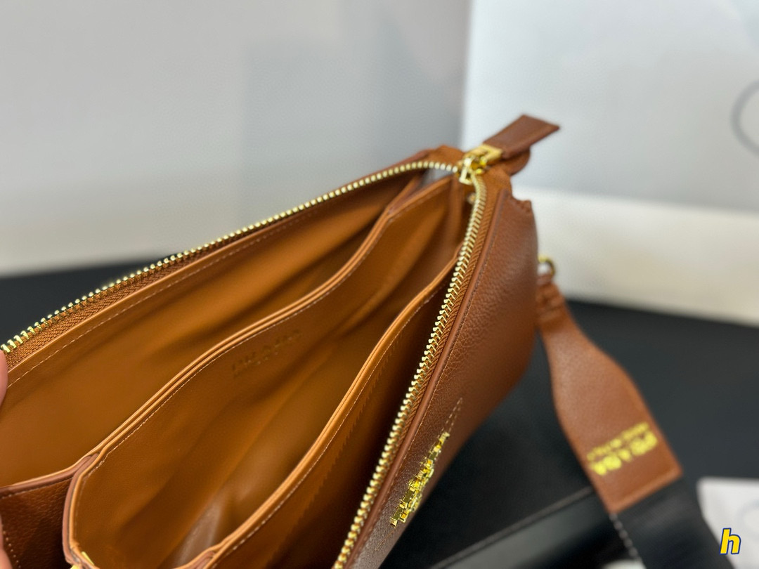 3752 Prada three-layer package $75 gallery