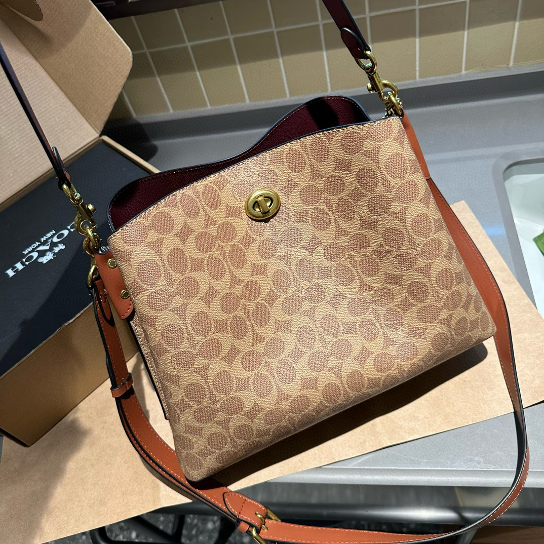 3754 COACH New $77 gallery