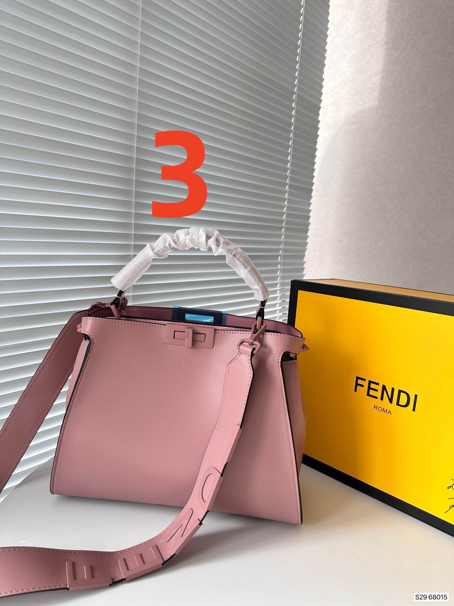 3755 Fendi Peekaboo kitten bag $85 gallery