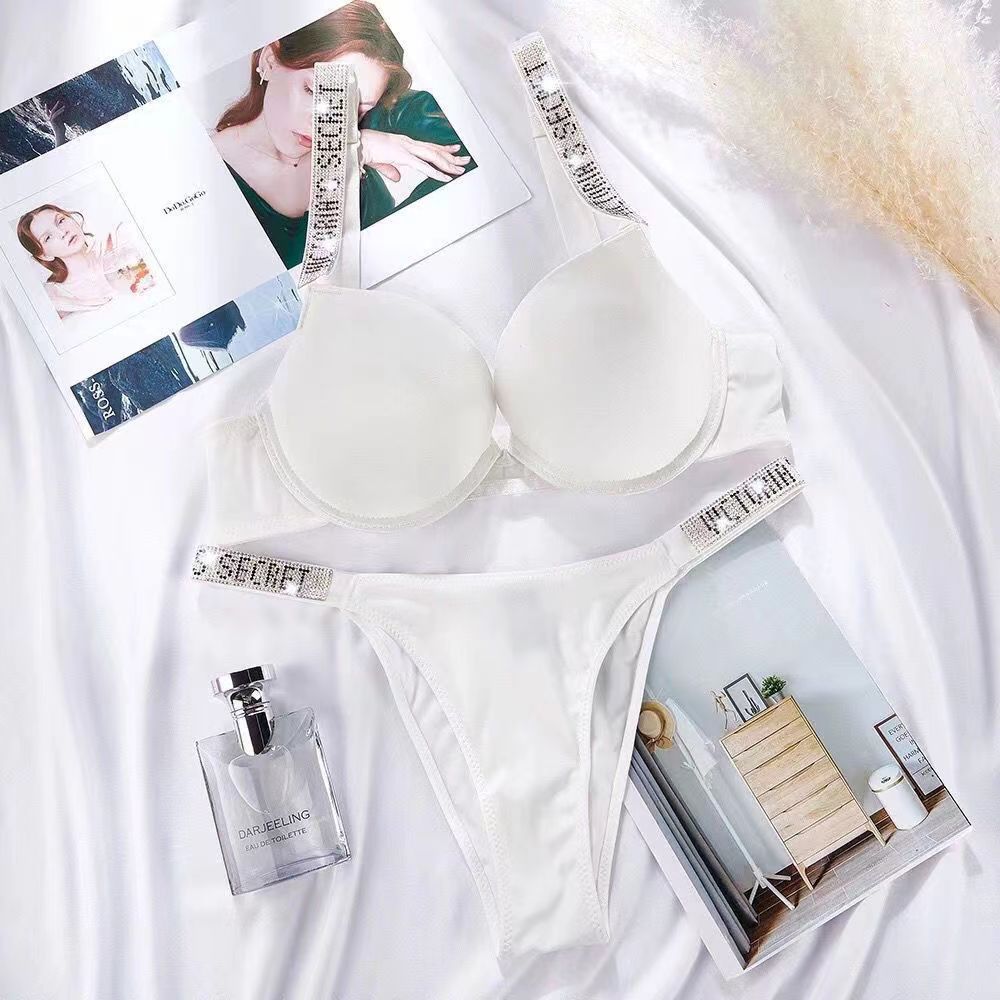 3840 Victoria Secret Underwear $30 gallery