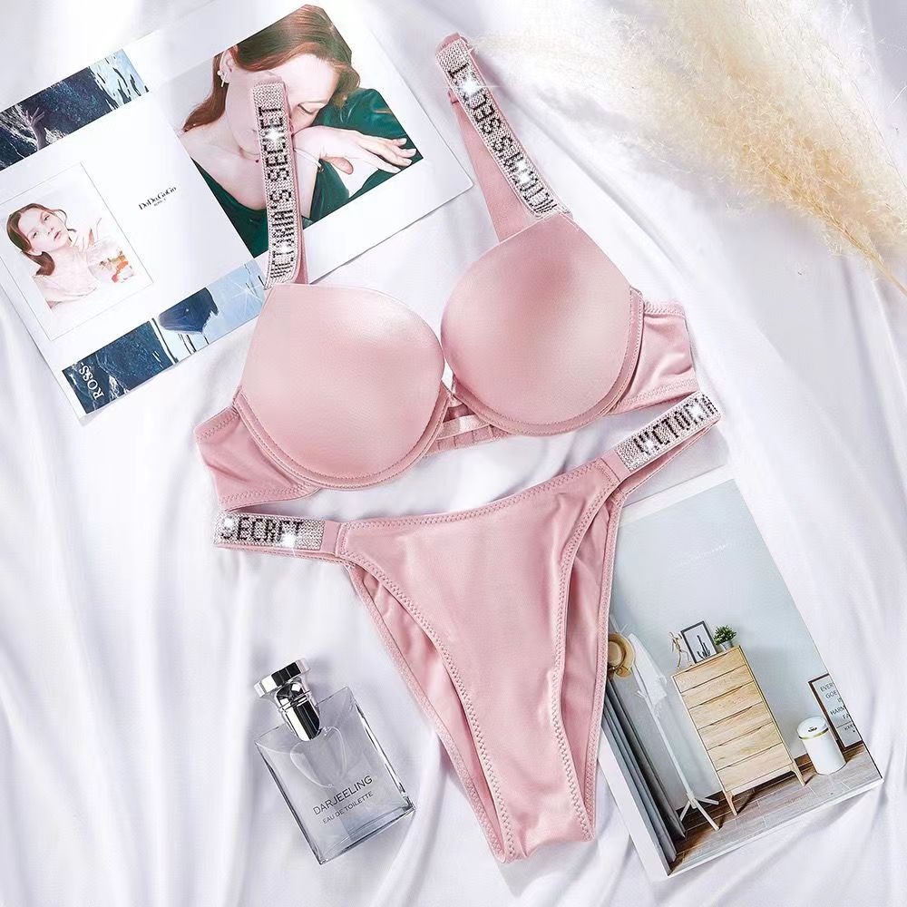 3840 Victoria Secret Underwear $30 gallery