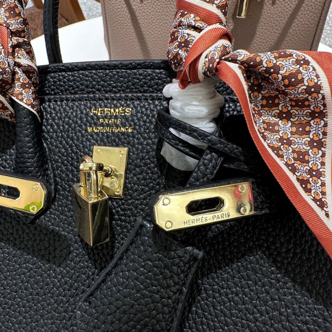 3846 Hermes$70 gallery