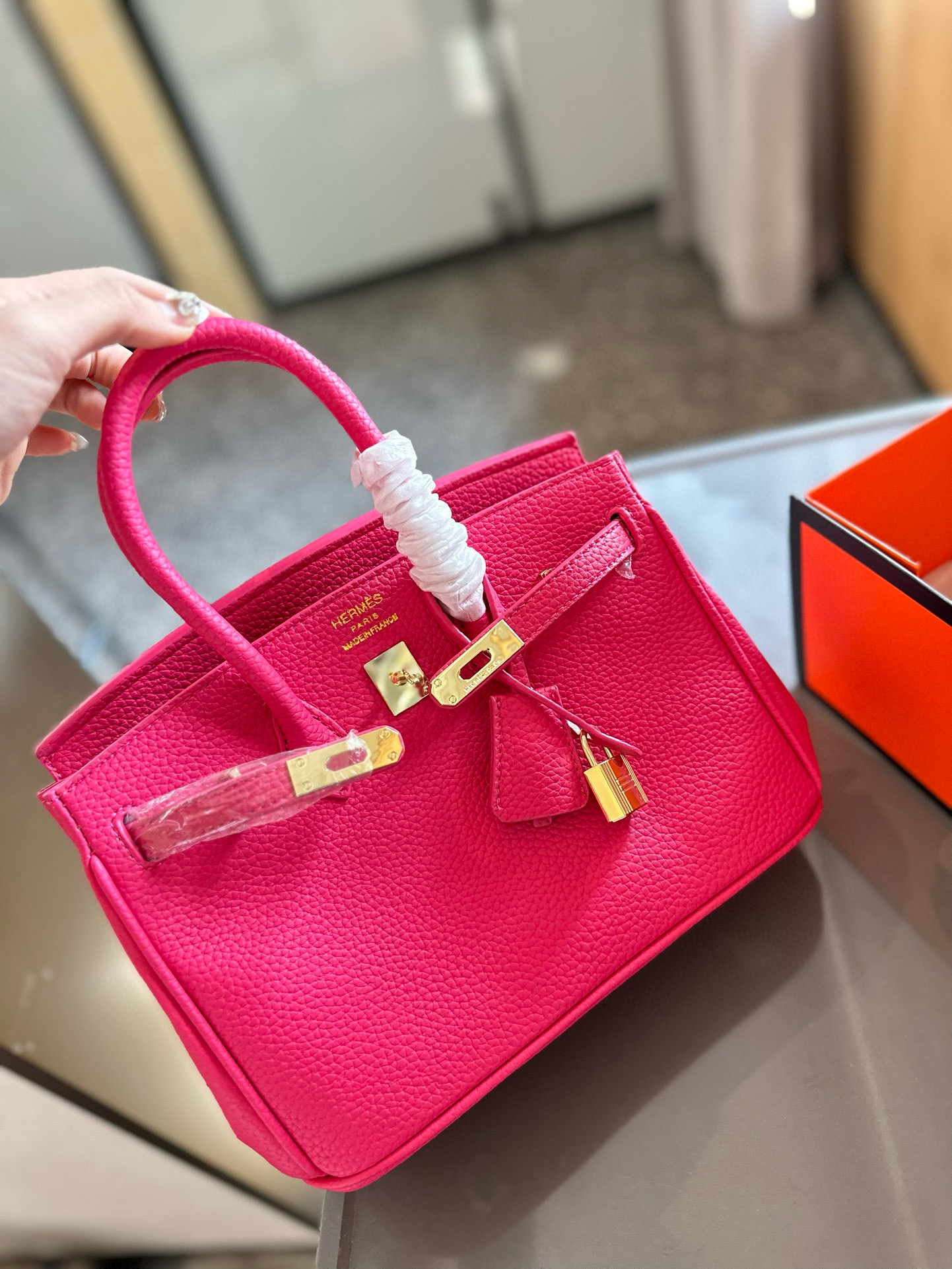 3846 Hermes$70 gallery